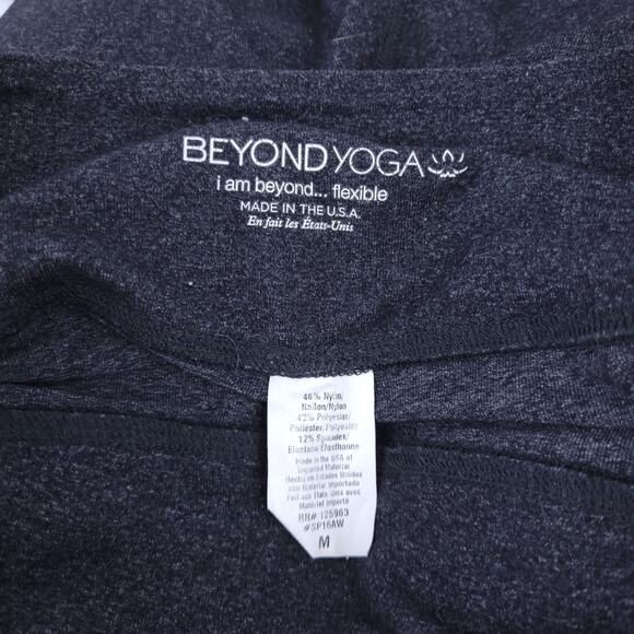 Beyond Yoga Crop Leggings Medium Dark Charcoal Gray, Mesh Cutouts Workout Pants - Picture 4 of 5